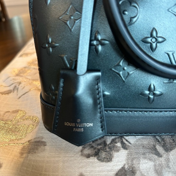 💗 SOLD 💗 LOUIS VUITTON Monogram Alma BB Steel Blue - Picture 11 of 11